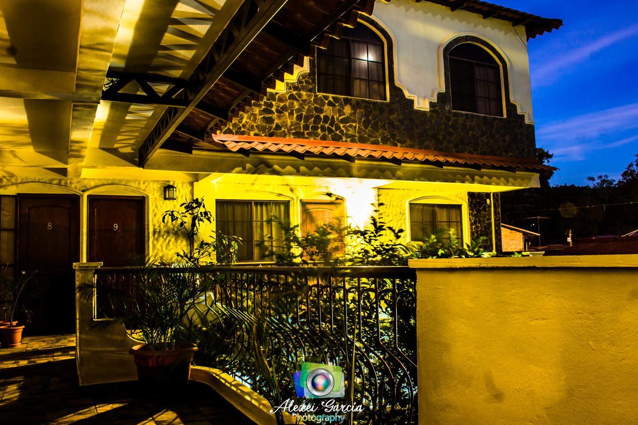 Hotel & Restaurant Fleur De Lis Concepción de Ataco Eksteriør bilde